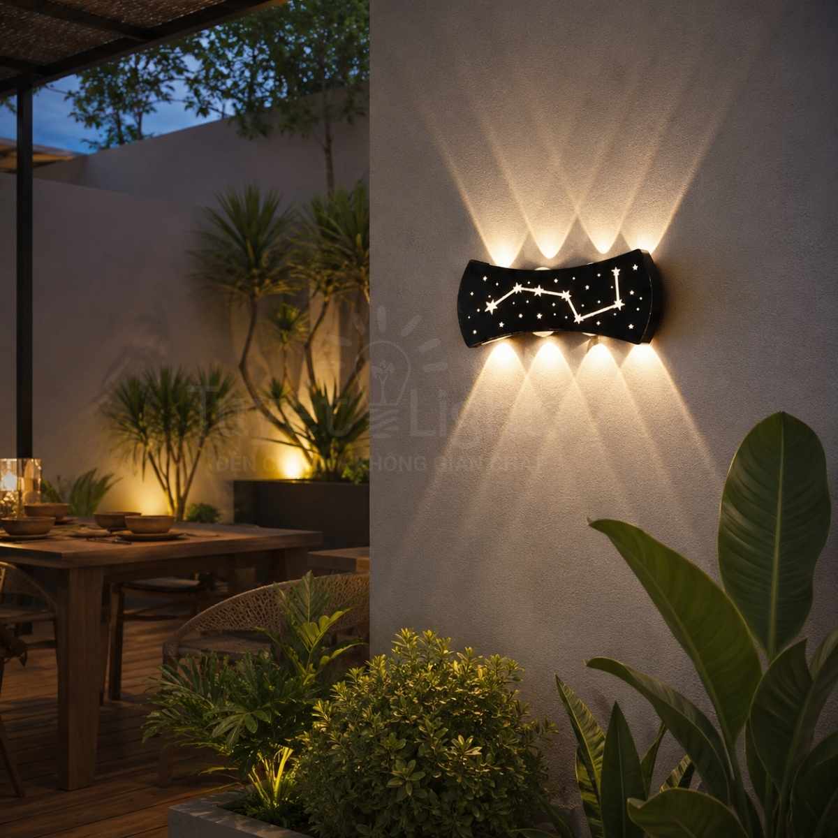 VER- Đèn Tường Ngoài Trời L210  | VNT-970
